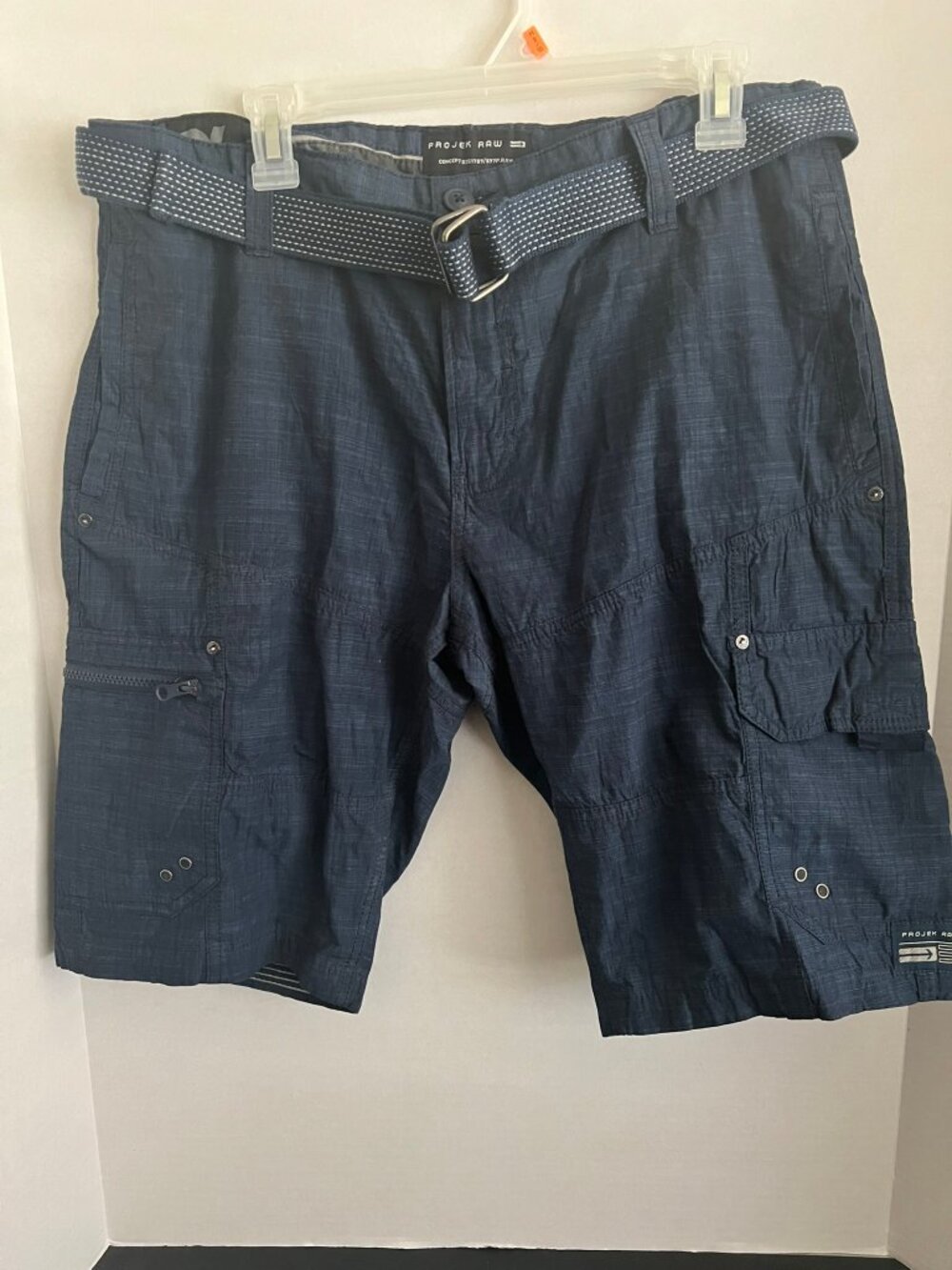 Men's Navy Projek Raw Cargo Shorts Size 36 12" Inseam NWT